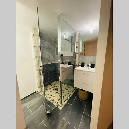 Apptment Cosy Avec Terrasse Et Parking Proche Rer Evry-Gregy-sur-Yerre
